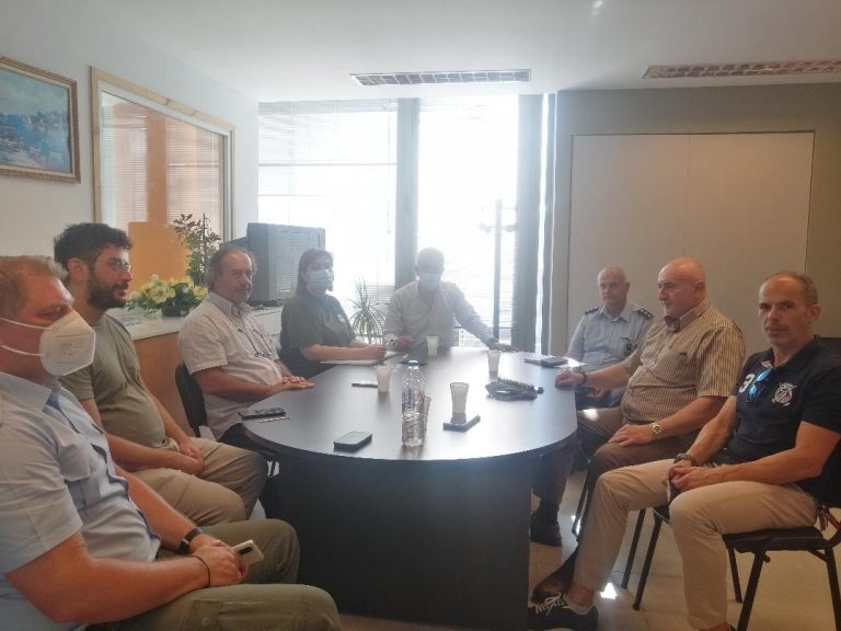 Συνάντηση Εμπορικού Συλλόγου με την Δημοτική και την Τουριστική Αστυνομία.