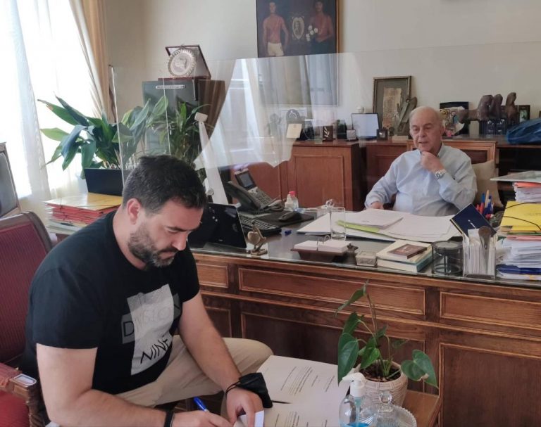 Υπογραφή  προγραμματικής σύμβασης ανάμεσα στον Δήμο Ηρακλείου και Αναπτυξιακό Οργανισμό «Ηράκλειο Α.Ε.» με αντικείμενο την ενδυνάμωση της αγροτικής οικονομίας