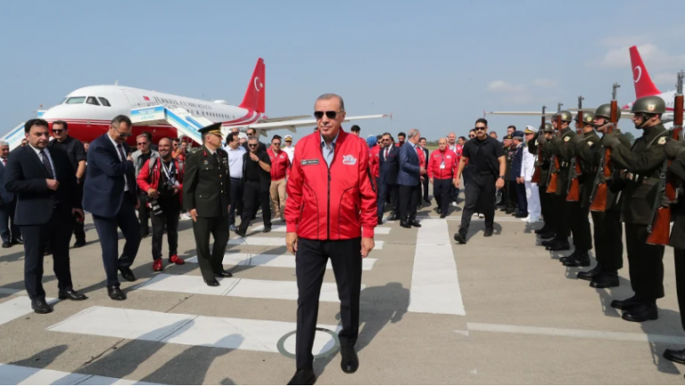 Νέες απειλές Ερντογάν κατά της Ελλάδας: «Μπορεί να έρθουμε ξαφνικά ένα βράδυ…»
