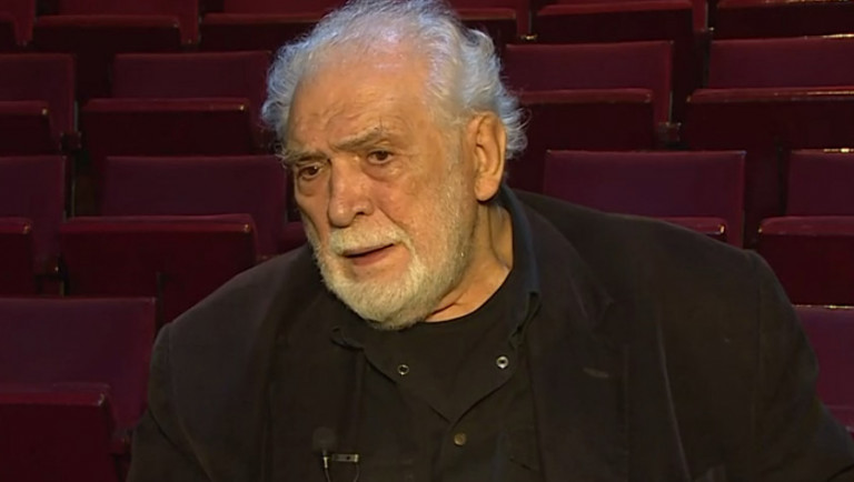 Ο Κώστας Καζάκος προσέφερε το σώμα του στην Ιατρική Σχολή Αθηνών, για εκπαίδευση των φοιτητών