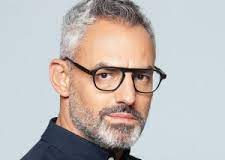 Πληρώνουμε την κοινωνία του «άσε τώρα, που να μπλέκω;»!