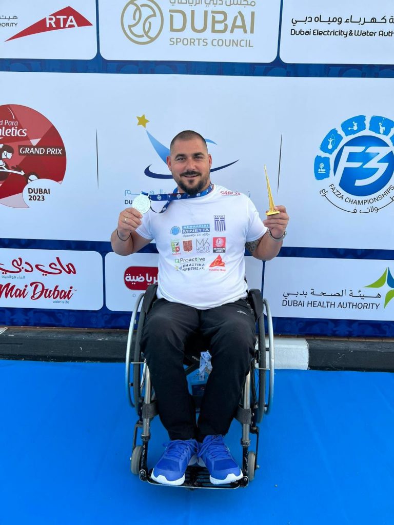 Επιστρέφει με 3 μετάλλια από το Dubai 2023 World Para Athletics Grand Prix ο Μανώλης Στεφανουδάκης!