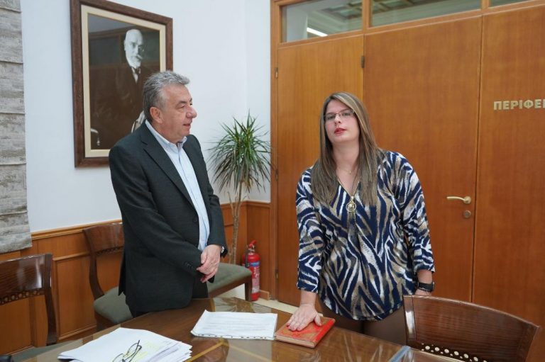 Ορκωμοσία νέας υπαλλήλου στη Περιφέρεια Κρήτης
