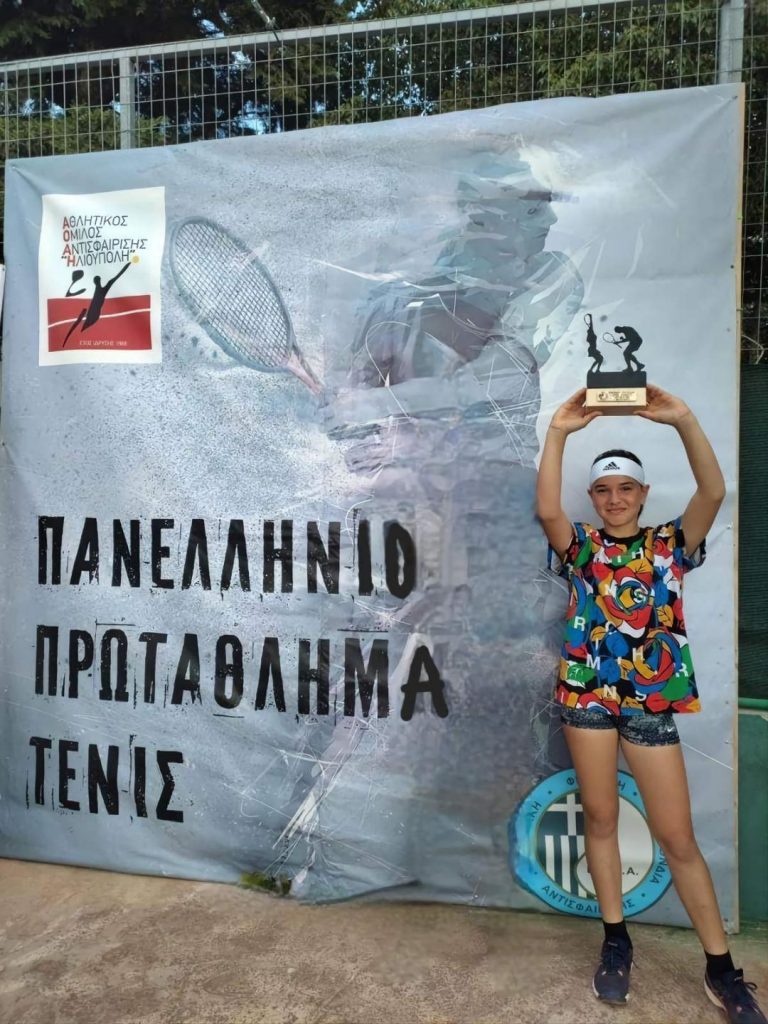 4ος στην Ελλάδα ο Πετράκης.