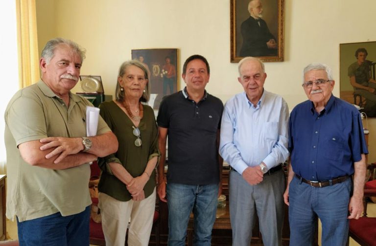 Μια πολύ σημαντική δωρεά δέχτηκε η Βικελαία Δημοτική Βιβλιοθήκη Ηρακλείου