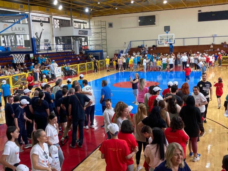 Η Διοίκηση του ΕΑΚΗ φιλοξένησε 300 «μικρούς ήρωες».