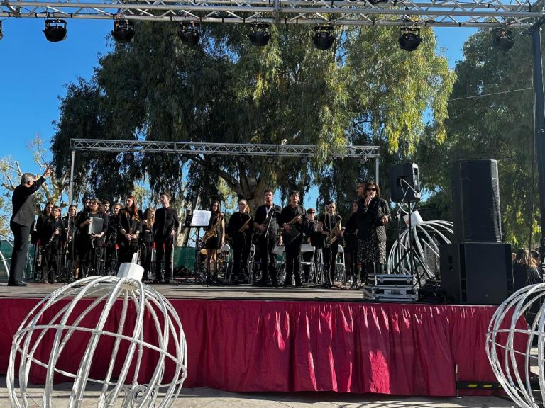 Με επιτυχία πραγματοποιήθηκαν οι εκδηλώσεις του Δήμου Ηρακλείου και της ΔΗ.ΚΕ.Η. το Σάββατο 23 και την Κυριακή 24 Δεκεμβρίου!