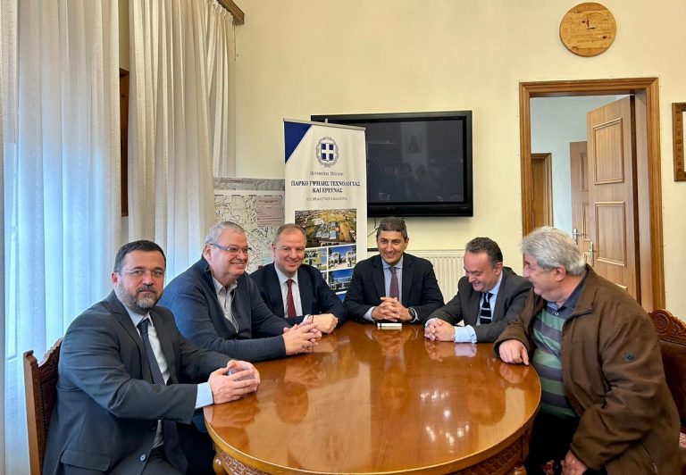 Αυγενάκης: Στις 24 Ιανουαρίου η συνάντηση εννέα υπουργών Γεωργίας του νότου της ΕΕ για προσαρμογή της ΚΑΠ στην κλιματική κρίση και ευελιξία στην εφαρμογή της       Συνάντηση με Αλ. Καχριμάνη για την ενίσχυση του πρωτογενούς τομέα στην Ήπειρο