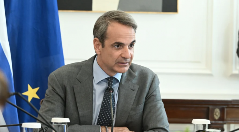 Ανακοινώνει Ανασχηματισμό ο Μητσοτάκης τις επόμενες ώρες, αποχωρεί ο Άδωνις από το υπουργείο Εργασίας