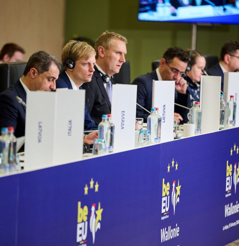 O Υφυπουργός Ανάπτυξης Μάξιμος Σενετάκης παρευρέθηκε στις εργασίες του Άτυπου Συμβουλίου των αρμόδιων Υπουργών για την Έρευνα και την Καινοτομία που πραγματοποιείται, στην πόλη LA Hulpe του Βελγίου. 