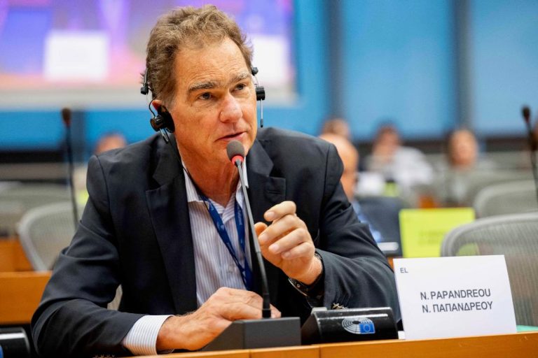 Νίκος Παπανδρέου: Η Κυβέρνηση έχει την ευθύνη αποζημίωσης των κτηνοτρόφων από τις επιθέσεις των λύκων.