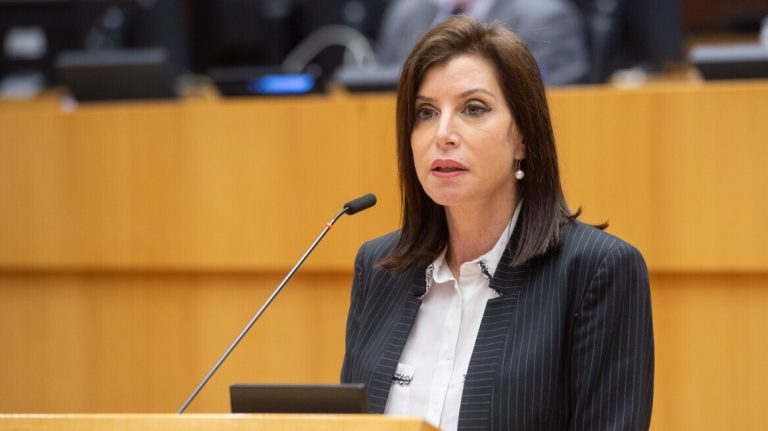 Το ΣτΕ ακύρωσε τα πρόστιμα των 40.000 ευρώ στη ΝΔ για τα mail αποδήμων -Καλείται να πληρώσει η Ασημακοπούλου