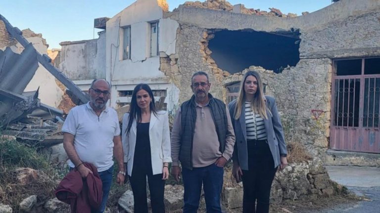 2,5 χρόνια μετά, τα προβλήματα των σεισμόπληκτων ζητούν λύσεις! – Δεσμεύσεις ζητά στη Βουλή η Ελένη Βατσινά