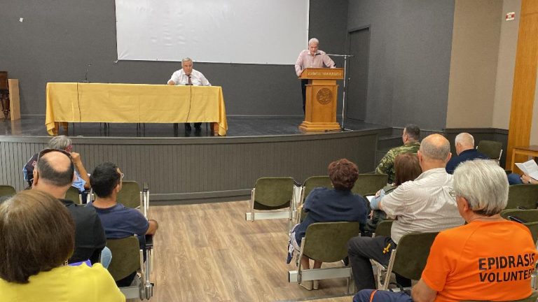 Η πυροπροστασία στο Δήμο Ηρακλείου στο επίκεντρο σύσκεψης (video)