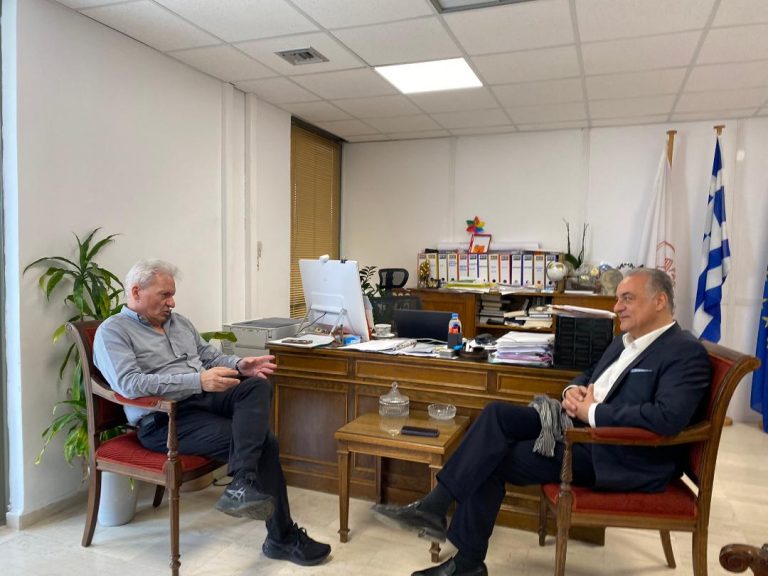Συνάντηση του Δημάρχου Ηρακλείου Αλέξη Καλοκαιρινού με τον Ευρωβουλευτή Μανώλη Κεφαλογιάννη