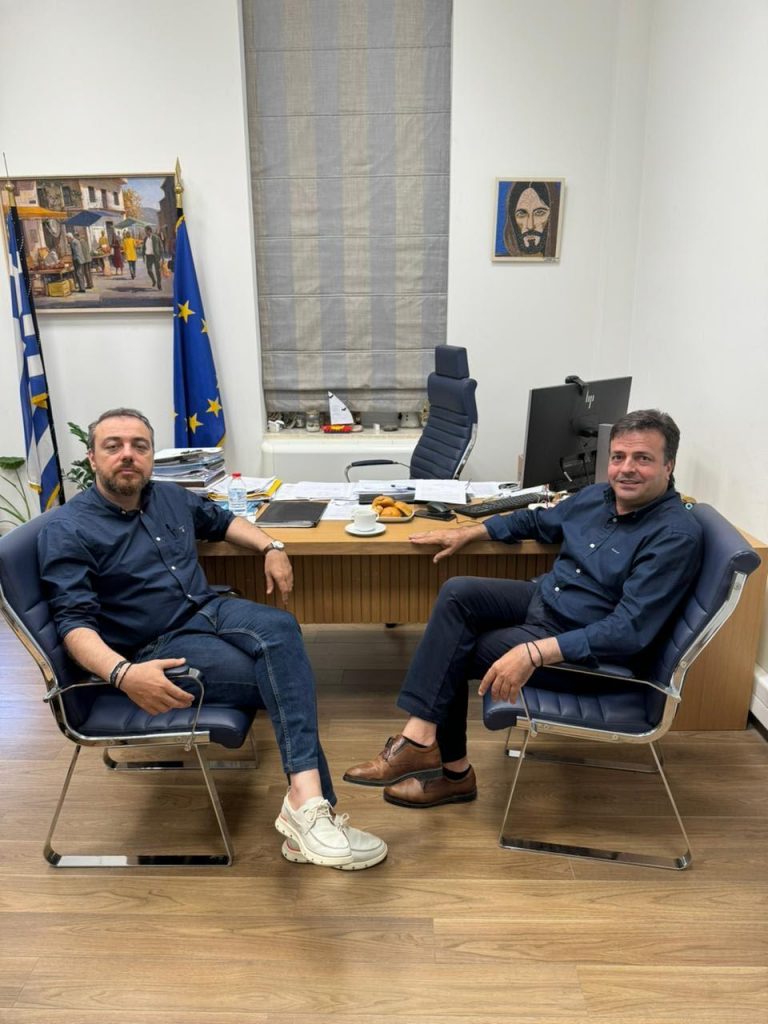 Με το Νίκο Συριγωνάκη συναντήθηκε ο Φραγκίσκος Παρασύρης