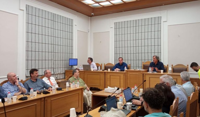 Σύσκεψη για τον τουρισμό με εκπροσώπους πανεπιστημιακών και  ερευνητικών ιδρυμάτων   