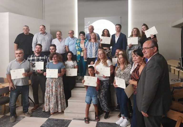 Ο Ροταριανός Όμιλος Ηρακλείου διοργάνωσε για μια ακόμη χρονιά εκδήλωση βράβευσης των εισαχθέντων στα Πανεπιστήμια.