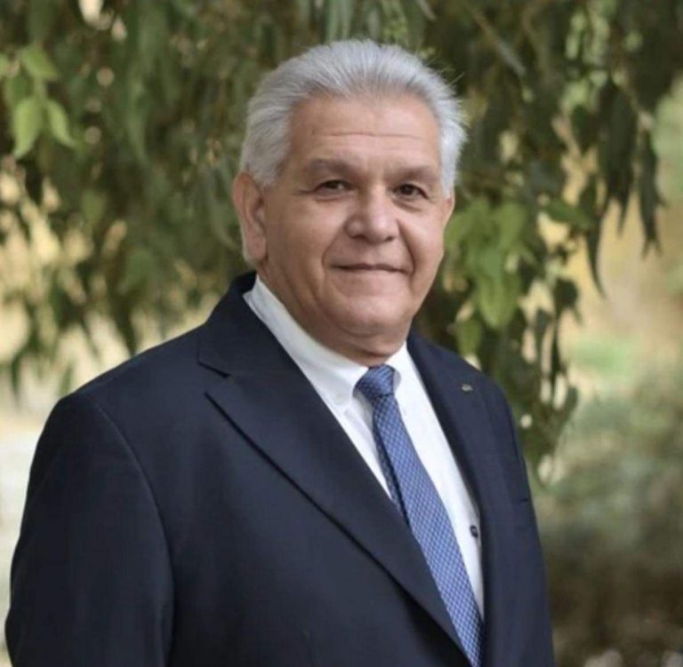 Κατάθεση του ψηφοδελτίου από τον επικεφαλής κ. ΕΥΑΓΓΕΛΟ ΕΜΜ.ΚΑΡΚΑΝΑΚΗ το ψηφοδέλτιο του Συνδυασμού ‘’ΕΠΙΜΕΛΗΤΗΡΙΑΚΗ ΣΥΜΠΡΑΞΗ’’ με τα ονόματα των 120 υποψηφίων συμβούλων.