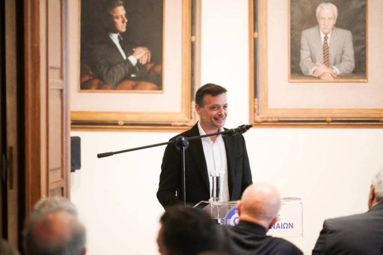 Χάρης Δούκας: «Κύριε Μπακογιάννη, μας αφήσατε ελλείμματα 5,8 εκ. ευρώ»
