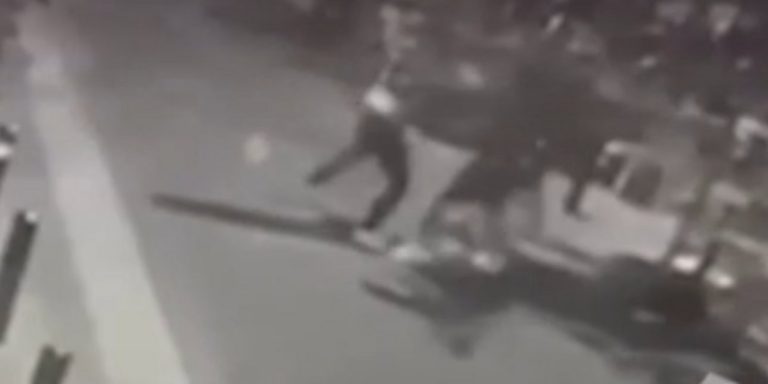 «Μας βίαζε», λένε τα δύο αδέλφια που δολοφόνησαν τον θείο τους στην Κυψέλη -Ο διάλογος με το θύμα, το άγριο μαχαίρωμα