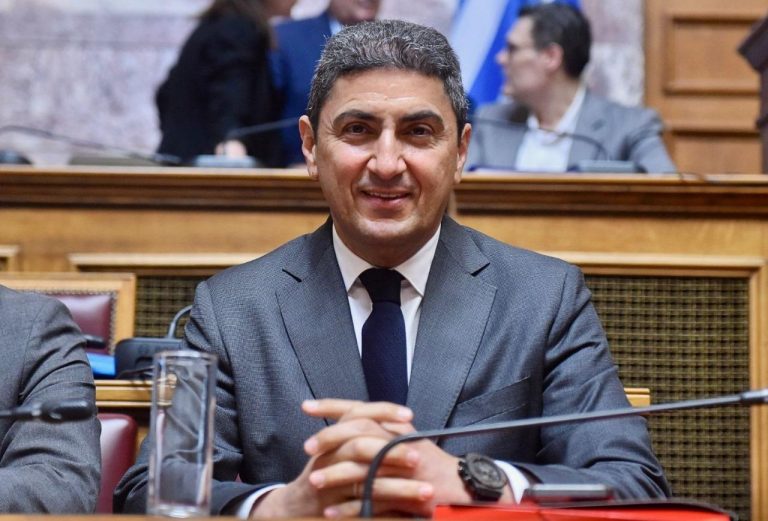 Ερώτηση Λευτέρη Αυγενάκη στη Βουλή σχετικά με τη κατασκευή του κλειστού προπονητηρίου και των λοιπών αθλητικών εγκαταστάσεων στο Εθνικό Αθλητικό Κέντρο Ηρακλείου (ΕΑΚΗ).