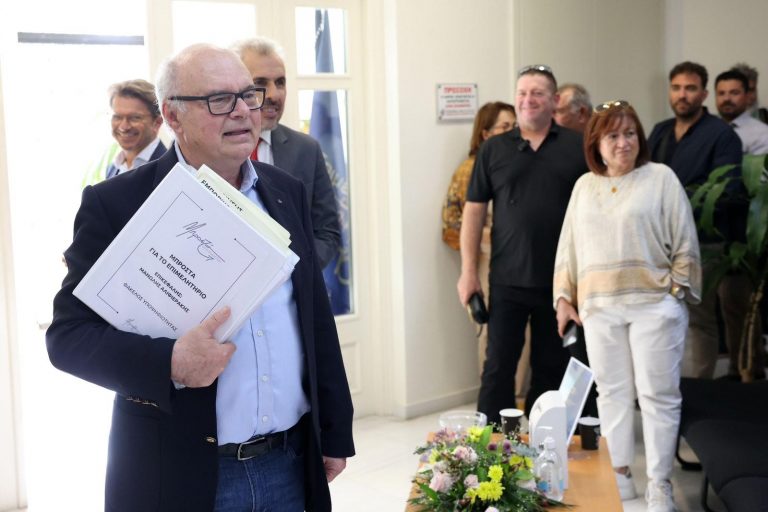 ΚΑΤΑΤΕΘΗΚΕ Η ΥΠΟΨΗΦΙΟΤΗΤΑ ΤΟΥ ΠΡΟΕΔΡΟΥ  κ. ΜΑΝΩΛΗ ΑΛΙΦΙΕΡΑΚΗ  ΜΕ ΤΟΝ ΣΥΝΔΥΑΣΜΟ «ΜΠΡΟΣΤΑ ΑΠΟ ΤΟ ΕΠΙΜΕΛΗΤΗΡΙΟ»