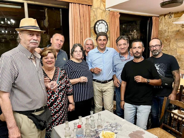 Την Τρίτη 8 Οκτωβρίου ο Βουλευτής Ηρακλείου και πρώην Υπουργός Λευτέρης Αυγενάκης συνάντησε κατοίκους της περιοχής του Πόρου.