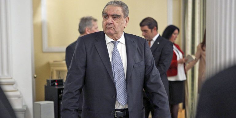 Πέθανε ο Βαρδής Βαρδινογιάννης σε ηλικία 91 ετών