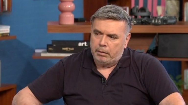 Περιπέτεια υγείας για τον Μανώλη Λιδάκη: «Εισχώρησε στρεπτόκοκκος στο γόνατό του