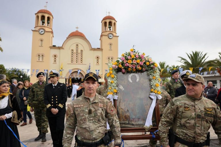 Ο Δήμαρχος Ηρακλείου στον πανηγυρικό εορτασμό του Αγίου Νικολάου στη Νέα Αλικαρνασσό