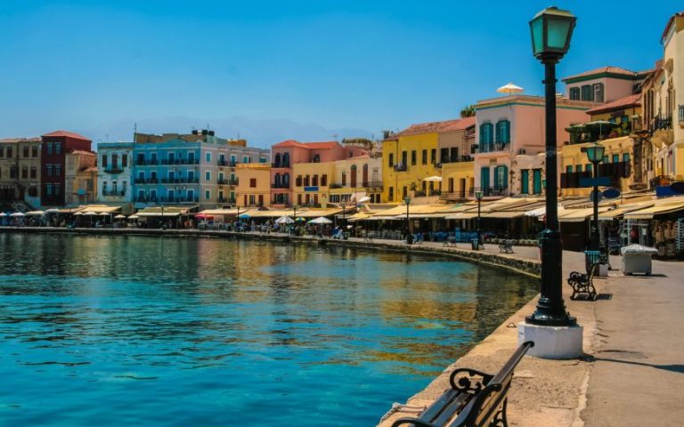 Μειωμένα δημοτικά τέλη ζητούν οι ξενοδόχοι