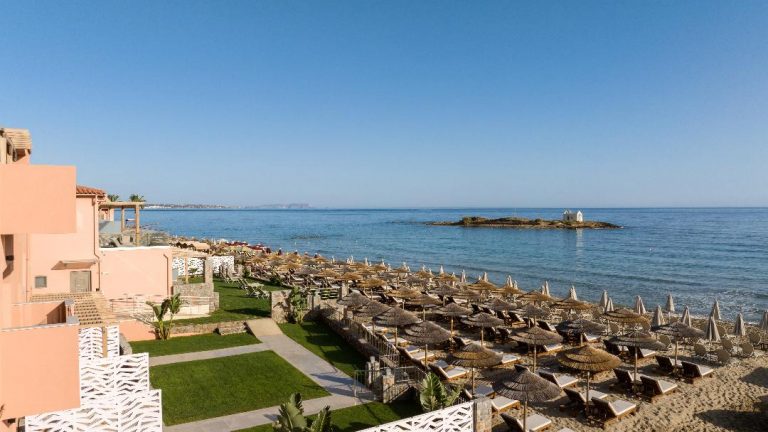 Το High Beach Resort βραβεύεται με το HolidayCheck Award 2025!