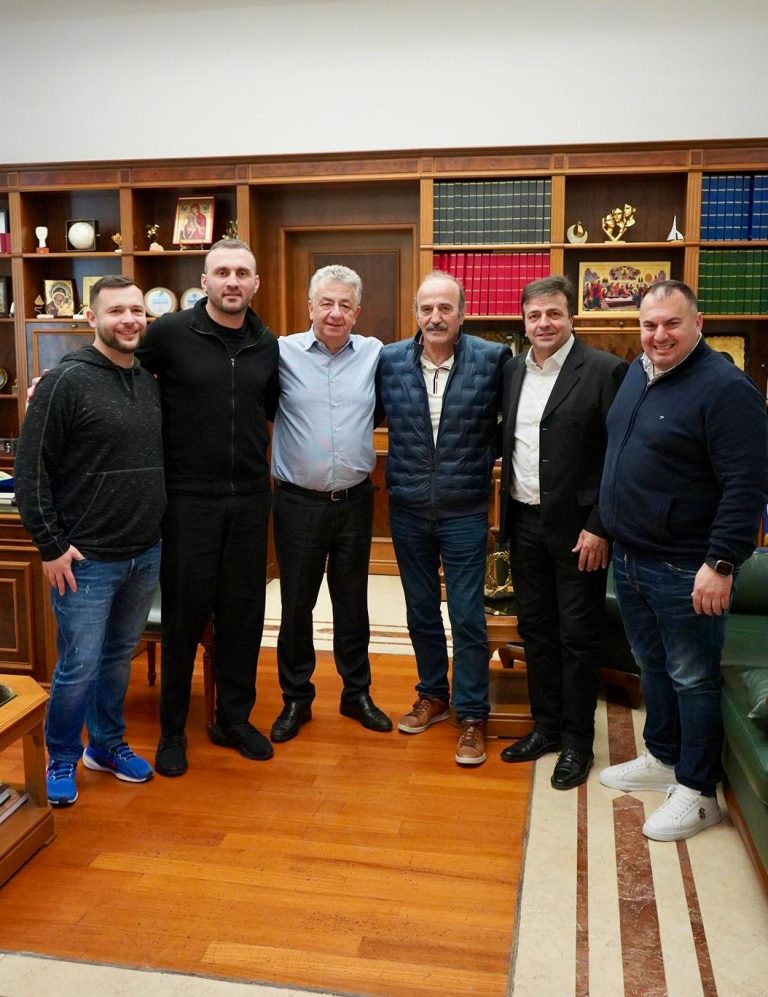 Συνάντηση Περιφερειάρχη Κρήτης με τον Αναπληρωτή Πρόεδρο Και αντιπροσωπεία της Ελληνικής Ποδοσφαιρικής Ομοσπονδίας