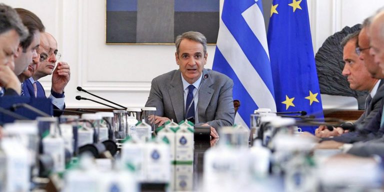 Ξεκινούν τα προσυνέδρια της ΝΔ: Στόχος η προβολή του κυβερνητικού έργου και η συσπείρωση -Οι δύσκολες εκλογικές περιφέρειες