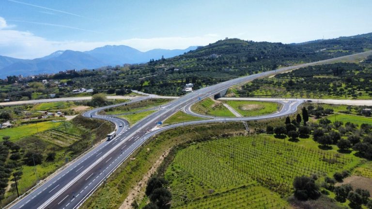 Στην κυκλοφορία η νέα παράκαμψη Αρκαλοχωρίου και ο Ανισόπεδος Κόμβος