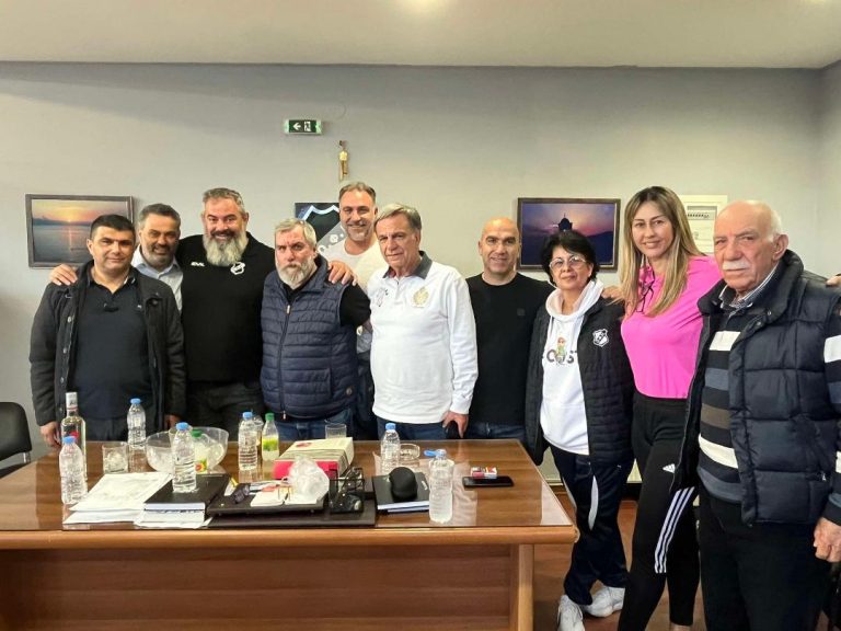 ΕΡΑΣΙΤΕΧΝΗΣ ΟΦΗ: “ΤΟ ΤΜΗΜΑ ΒΟΛΕΙ ΤΟΥ ΟΦΗ ΚΑΝΕΙ ΠΕΡΗΦΑΝΟ ΤΟ ΣΥΛΛΟΓΟ ΜΑΣ”