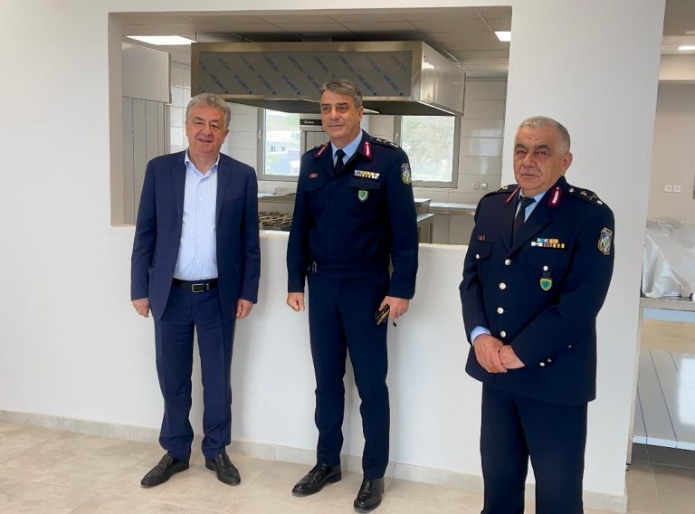 Λέσχη Αστυνομικών στο Αστυνομικό Μέγαρο Ηρακλείου   Με τη χρηματοδότηση της Περιφέρειας Κρήτης