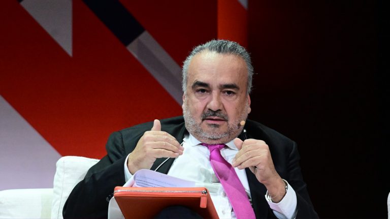 Ο Βερβεσός γνώριζε την έκθεση που κατέρριπτε τις θεωρίες συνωμοσίας για τα Τέμπη -Φλωρίδης: Αναμένουμε απαντήσεις