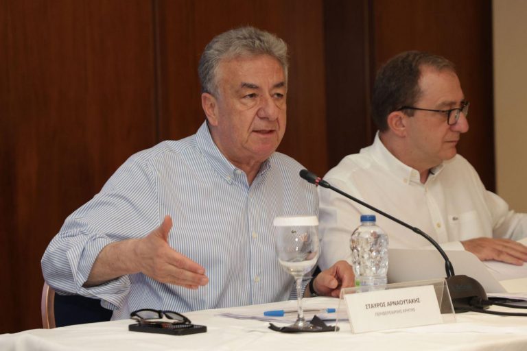 Στ. Αρναουτάκης «Χειροκροτήσαμε μετά από 35 χρόνια και θα χειροκροτήσουμε ξανά όταν γίνουν πράξη οι προτάσεις μας»