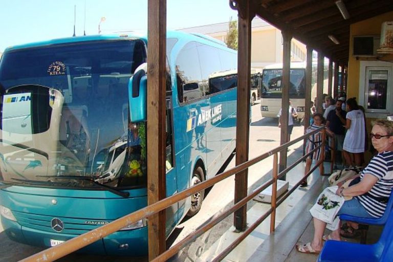 Απαγόρευσαν την επιβίβαση σε φοιτήτρια στα ΚΤΕΛ στο Ρέθυμνο-Δίνουν προτεραιότητα στους τουρίστες.