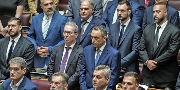 Βουλή: Με 297 βουλευτές θα λειτουργεί πλέον η Ολομέλεια -Διαλύθηκε η Κοινοβουλευτική Ομάδα των Σπαρτιατών