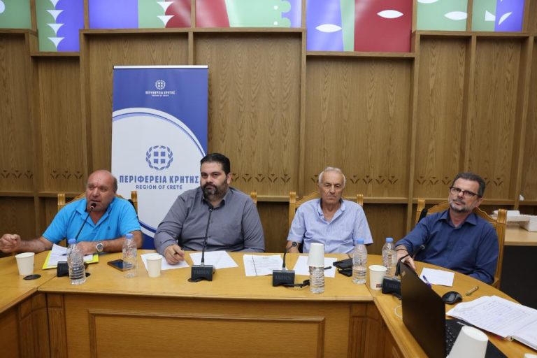 Συνάντηση εργασίας για τη στρατηγική ανάπτυξης του Κρητικού Αμπελώνα