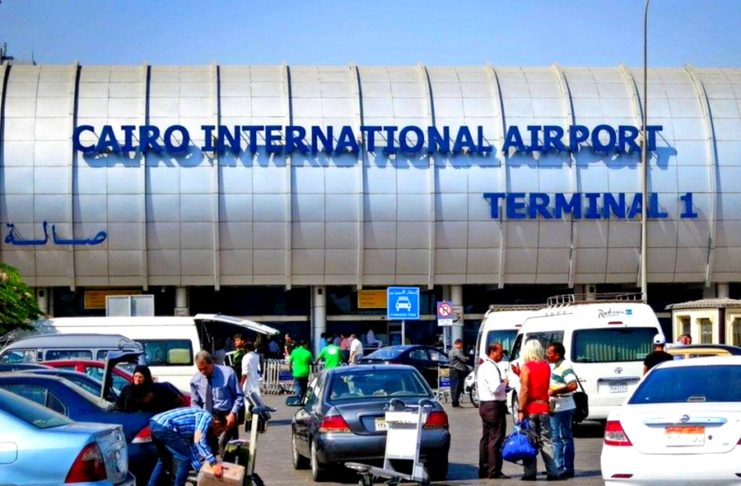 Περιπέτεια για δεκάδες Έλληνες στο αεροδρόμιο του Καΐρου που ήθελαν να κάνουν πορεία προς τη Γάζα -Δεν τους επιτρέπουν την είσοδο