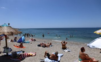 Έρχεται αφρικανική σκόνη και λασποβροχές, πότε θα χτυπήσουν τα πρώτα 30άρια -Η πρόγνωση Μαρουσάκη