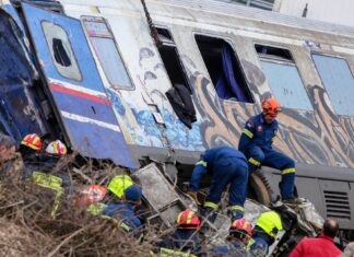 Το Δημόσιο δεν θα ασκήσει ένδικα μέσα για τις αποζημιώσεις στην τραγωδία των Τεμπών