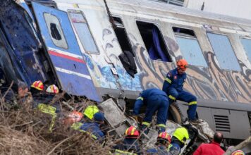 Τέμπη: Ευθύνη του Δημοσίου και αποζημίωση 400.000 ευρώ σε συγγενείς θυμάτων αποφάσισε το Πρωτοδικείο Αθηνών