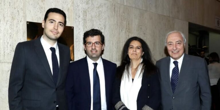 Οι 10 πλουσιότερες οικογένειες στον κόσμο – Η ευρωπαϊκή «αριστοκρατία» της πολυτέλειας στη λίστα των ισχυρών