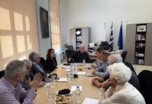 Στον καθηγητή Νεοελληνικής Φιλολογίας του Εθνικού και Καποδιστριακού Πανεπιστημίου Αθηνών (ΕΚΠΑ) Στέφανο Κακλαμάνη προτείνεται να απονεμηθεί το Βραβείο «Νίκος Καζαντζάκης» 2025 του Δήμου Ηρακλείου