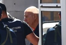 Η κόρη του 89χρονου τον κατακεραυνώνει -«Στην ουσία δεν είναι πατέρας μου», λέει και περιγράφει έναν πολύ ιδιόρρυθμο άνθρωπο